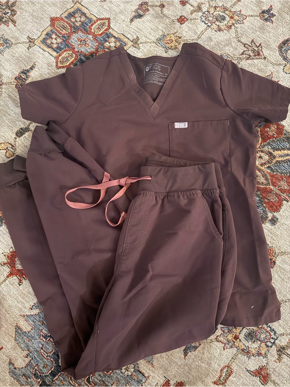 Figs Women's Chocolate Brown Scrub-Style Pajama Set with Pink Drawstring